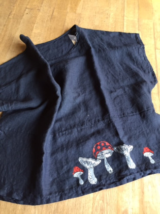 Halena s mochomůrkami