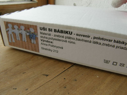 Ušij si panenku