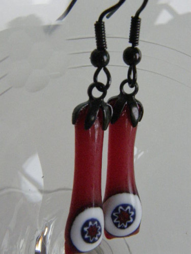 Náušnice červené tyčky