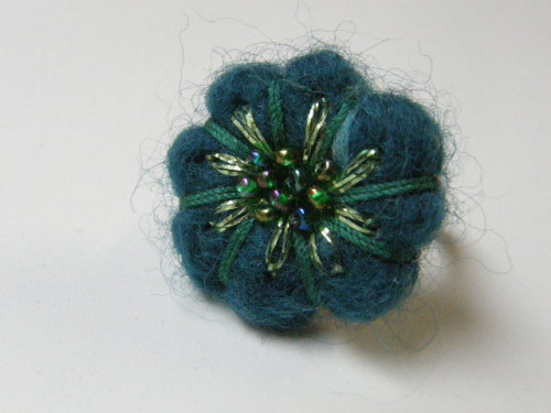 plstěný prsten tmavě modrý