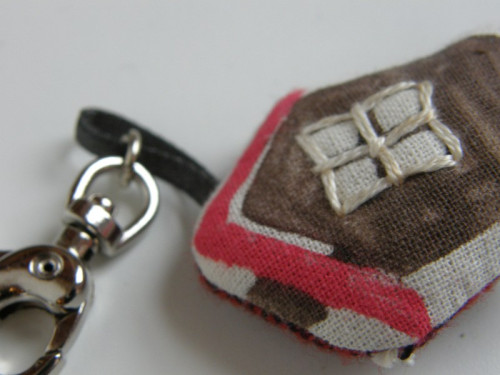 Přívěšek mini domeček