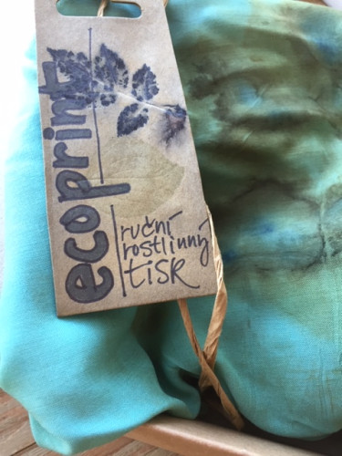 Šátek ecoprint tyrkys